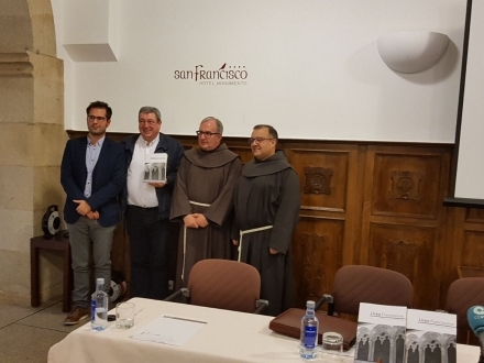 La presentaci�n del Liceo en los medios